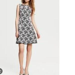 Banana Republic Floral Fit & Flare Dress - Size 0 - NWT